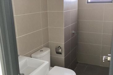 Emira Residence @ Shah Alam