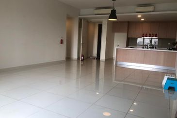 Pandora @ Tropicana Metropark