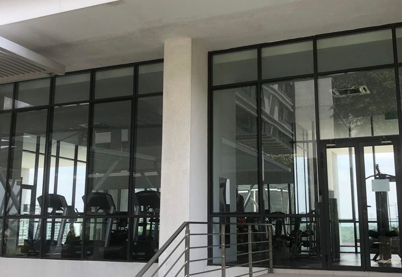 Pandora @ Tropicana Metropark