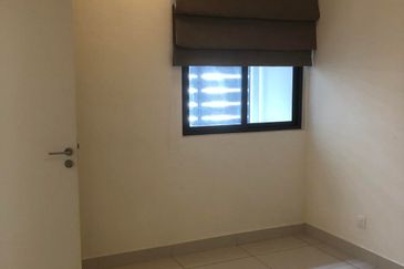 Pandora @ Tropicana Metropark