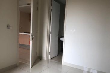 Pandora @ Tropicana Metropark