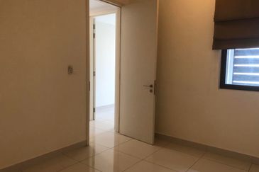 Pandora @ Tropicana Metropark