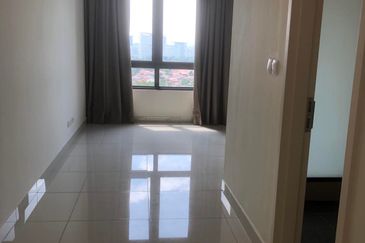 Pandora @ Tropicana Metropark