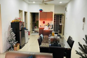 Vista Alam Serviced Apartment