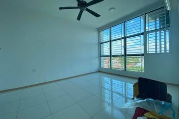 Vista Alam Serviced Apartment