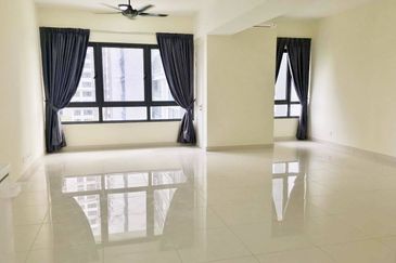 Pandora @ Tropicana Metropark