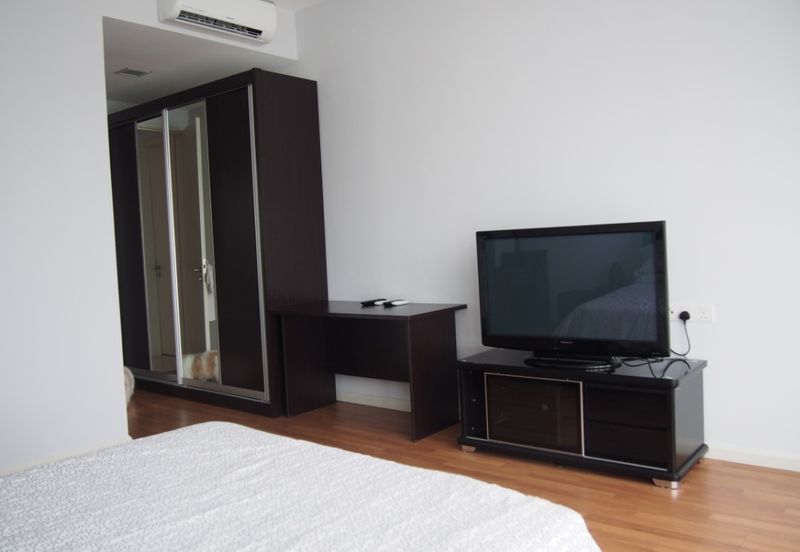 LaCosta, Sunway South Quay