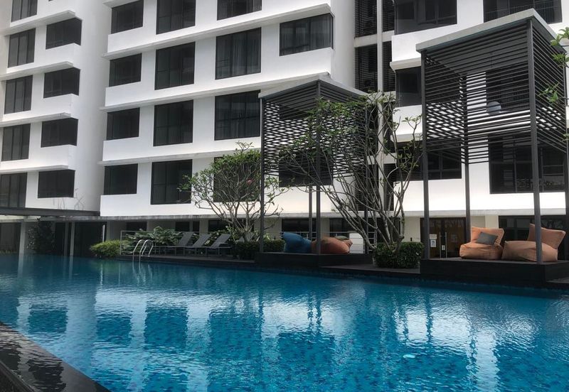 Renai Jelutong Residences