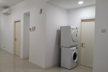 Renai Jelutong Residences