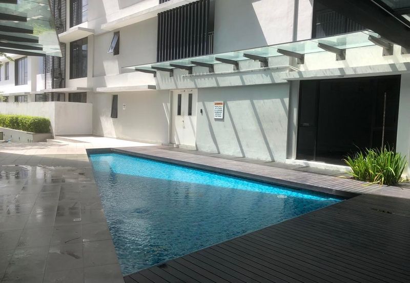 Renai Jelutong Residences