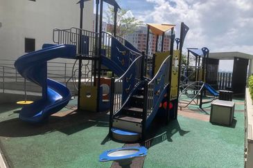 Renai Jelutong Residences