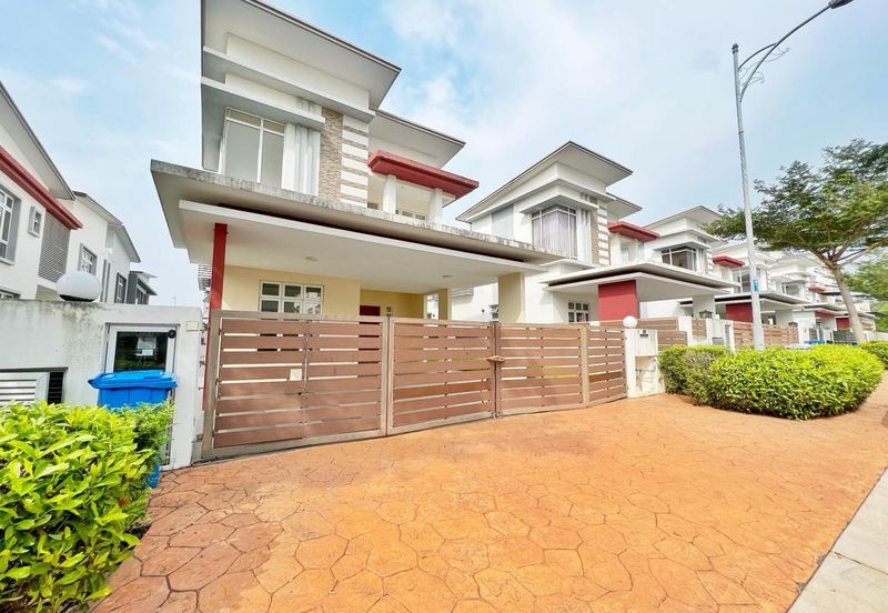 Casa Idaman, Setia Alam