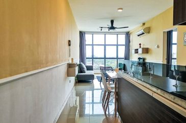 Vista Alam Serviced Apartment