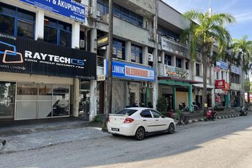 The Glenz @ Glenmarie