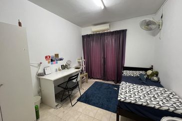 Pangsapuri Damai, Subang Bestari