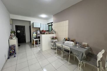 Indah Alam Condominium