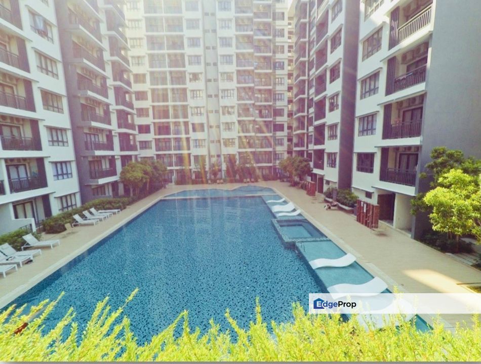 Suria Residence, Bukit Jelutong, Selangor, Selangor, Bukit Jelutong