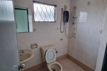 Sungai Burung, Bukit Rimau