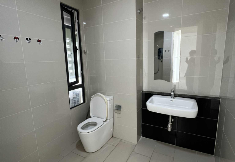 Pandora @ Tropicana Metropark