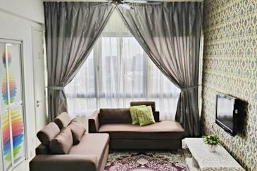 Pandora @ Tropicana Metropark