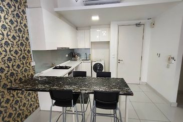 Pandora @ Tropicana Metropark