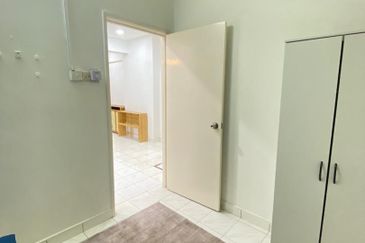 Brunsfield Service Apartment