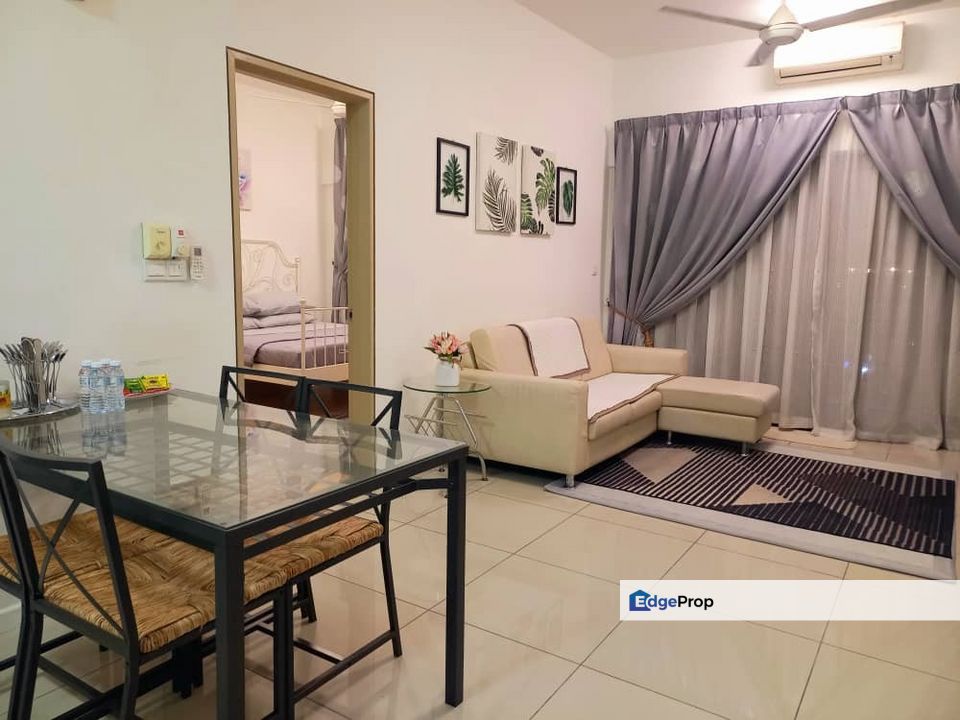 Suria Residence by Sunsuria, Bukit Jelutong, Selangor, Selangor, Bukit Jelutong