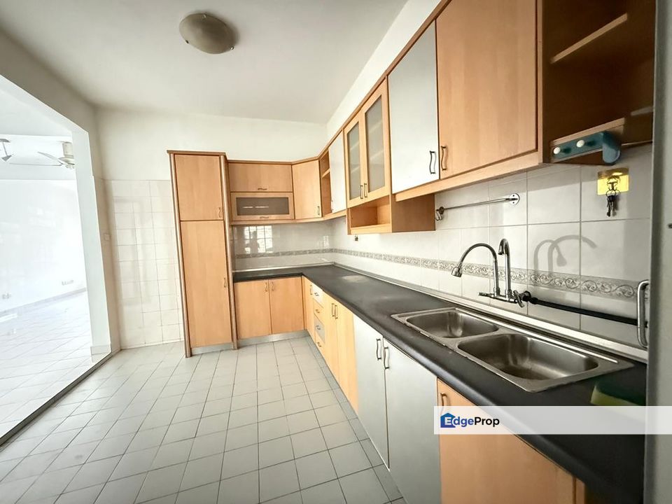 Anggerik Liparis, Kota Kemuning, Selangor, Selangor, Kota Kemuning