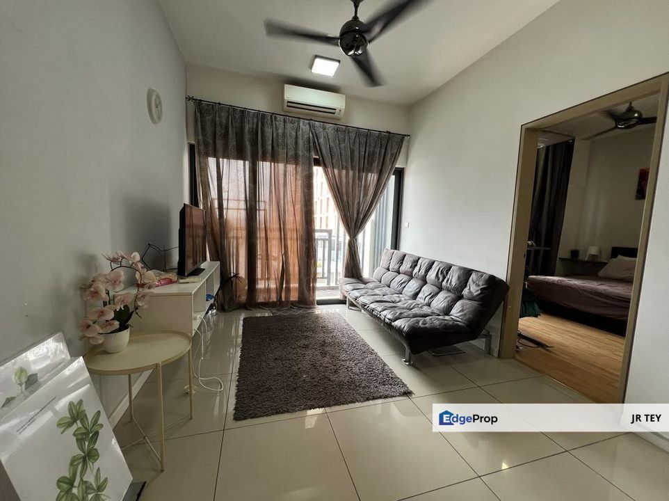 Suria Residence by Sunsuria, Bukit Jelutong, Selangor, Selangor, Bukit Jelutong