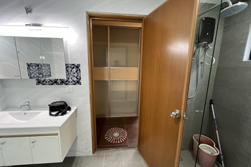 Sri Alam Condominium