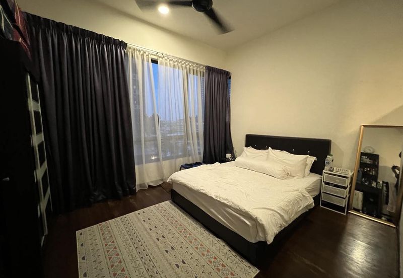 Paloma @ Tropicana Metropark