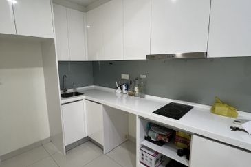 Pandora @ Tropicana Metropark