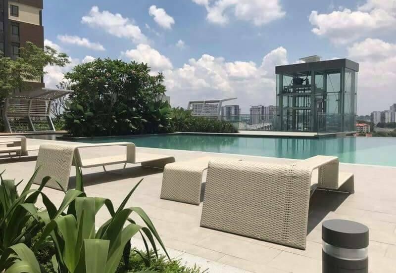 Pandora @ Tropicana Metropark