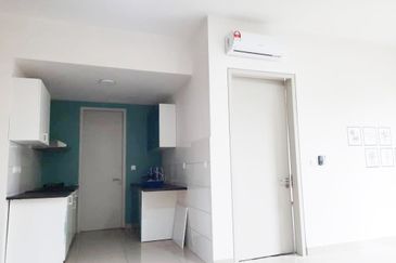 Paloma @ Tropicana Metropark