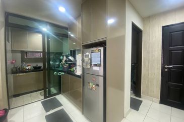 Indah Alam Condominium