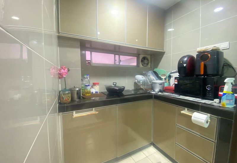 Indah Alam Condominium