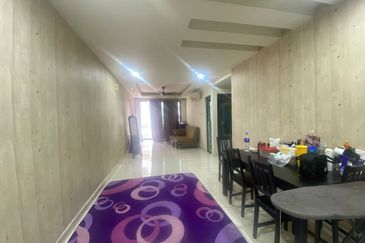 Indah Alam Condominium