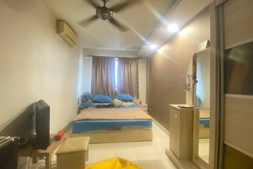 Indah Alam Condominium