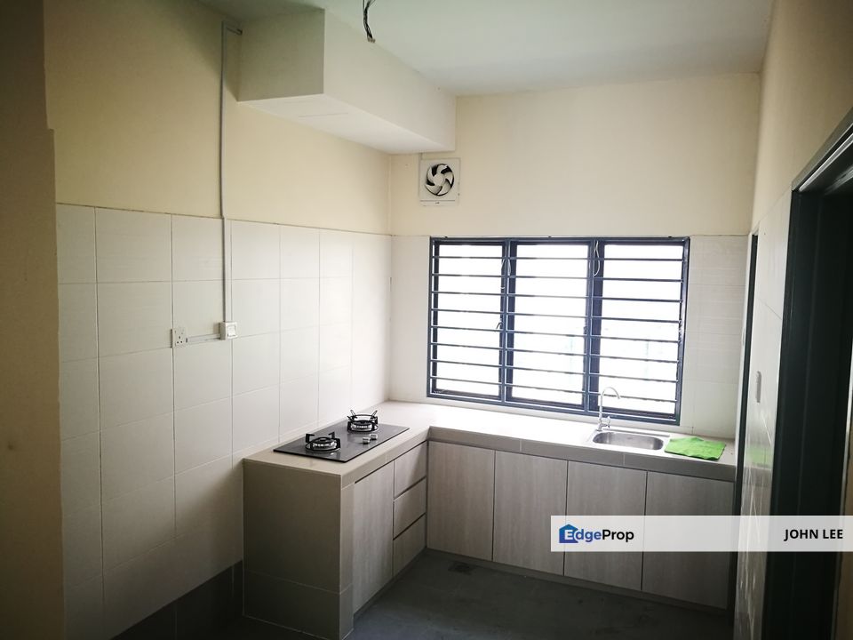 Lakeside Residences Bandar Metro Puchong , Selangor, Puchong