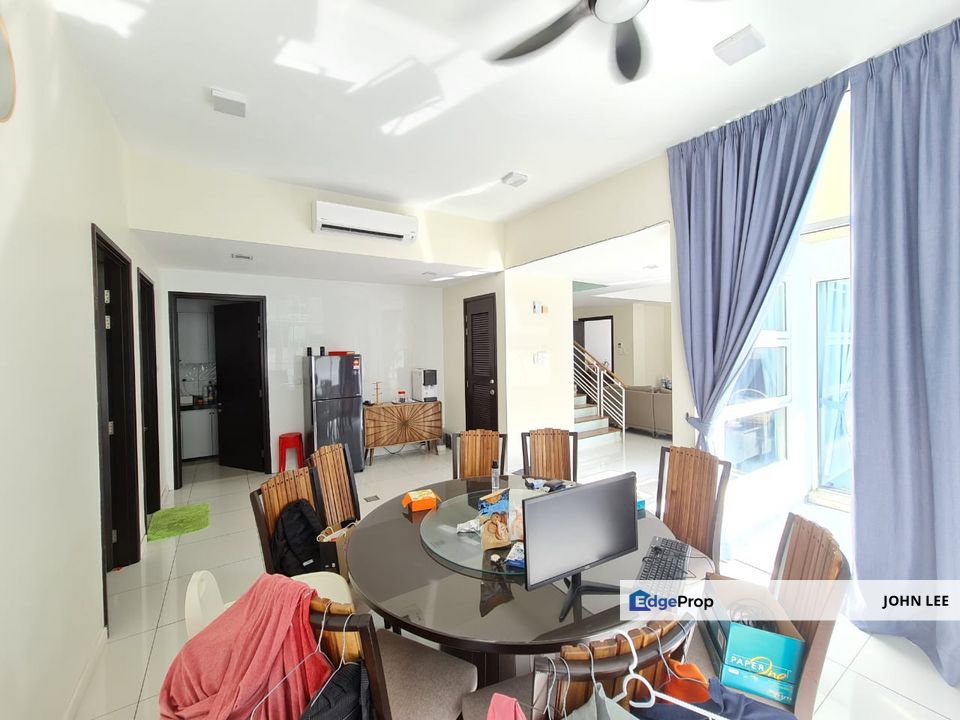 Laman Granview Saujana Puchong 3 Storey Semi D, Selangor, Puchong South