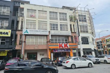 Bandar Puchong Jaya Jalan Kenari