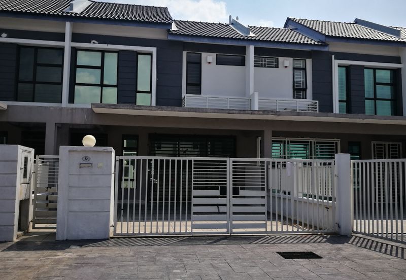 Glomac Lakeside Residences