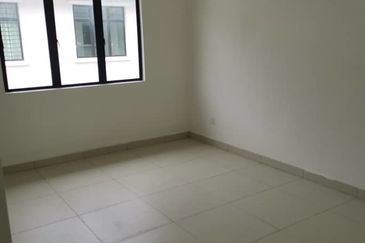 Glomac Lakeside Residences