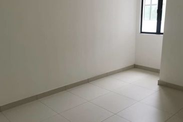 Glomac Lakeside Residences