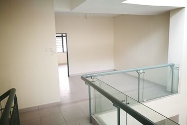 Glomac Lakeside Residences