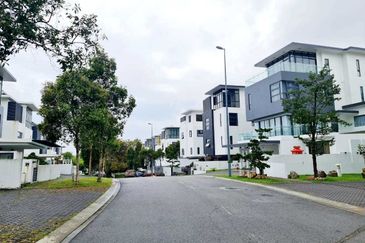 Sherwood @ Granview Puchong