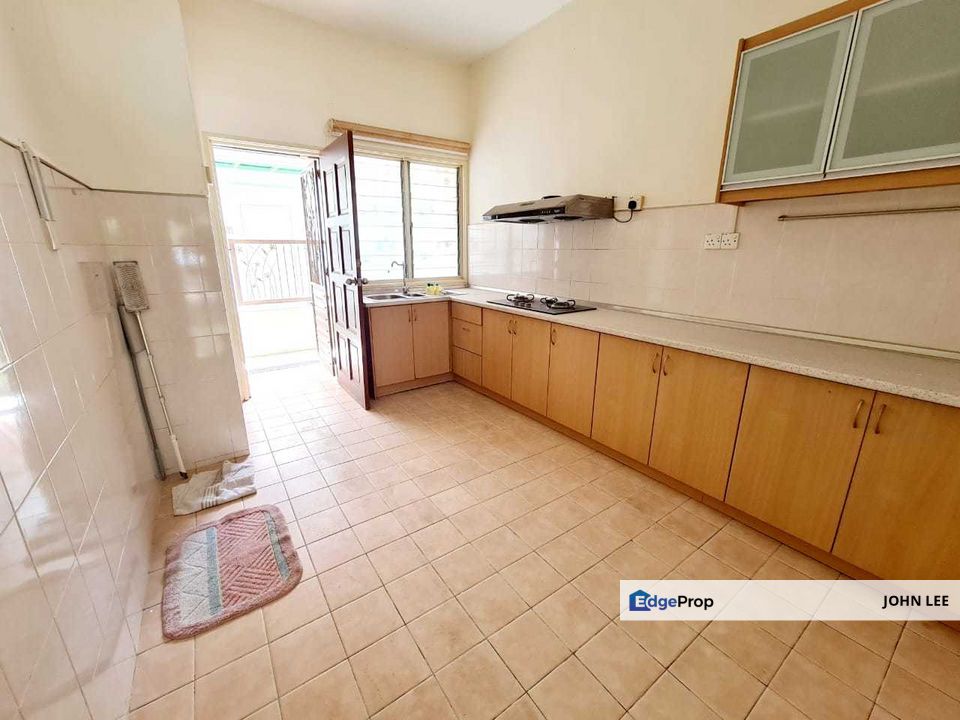 Mutiara Puchong End Lot, Selangor, Puchong