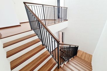 Taman Puchong Legenda