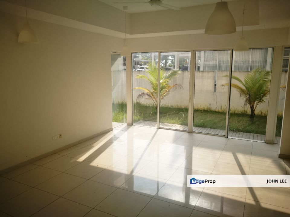 Laman Granview 3 Storey Semi D Puchong, Selangor, Puchong South