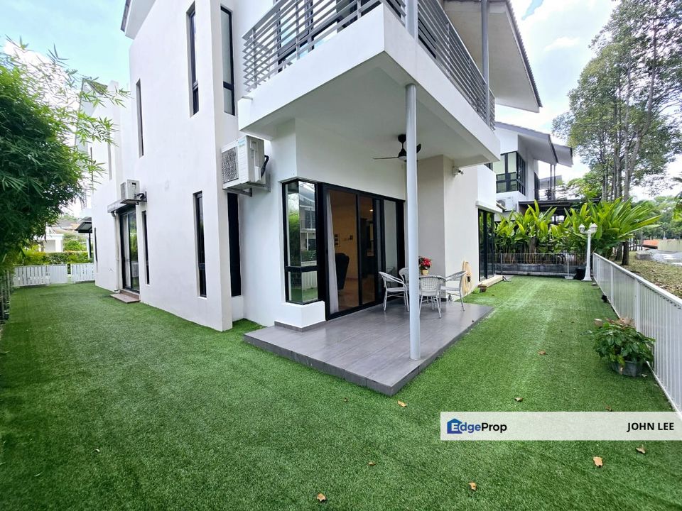 Lake Edge Puchong 2 Storey Semi D House for Sale Land size 50x90 4500sf Good Living Environment Good Location Easy Access LDP, Selangor, Puchong